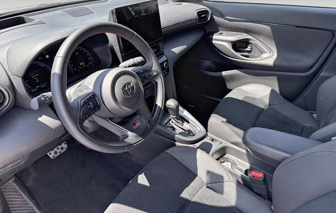 TOYOTA YARIS CROSS Hybride 130h 2WD GR SPORT photo 11 1103754