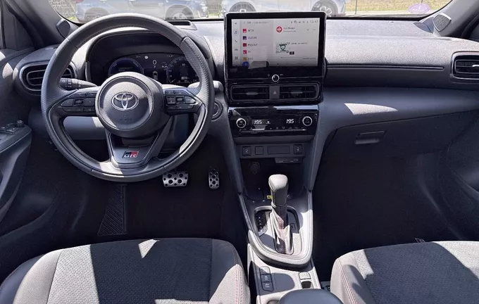 TOYOTA YARIS CROSS Hybride 130h 2WD GR SPORT photo 18 1103754