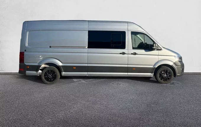 VOLKSWAGEN UTILITAIRES CRAFTER VAN 35 L4H3 2.0 TDI 177 CH BVA8 4MOTION BUSINESS extérieur côté droit 6456