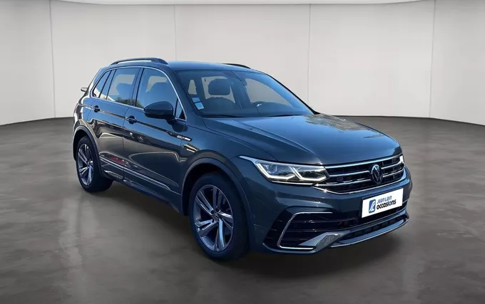 VOLKSWAGEN TIGUAN 1.5 TSI 150ch DSG7 R-Line extérieur trois quart avant droit 2131808