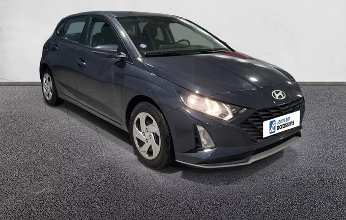 HYUNDAI I20 1.2 84 Initia extérieur trois quart avant droit 13838