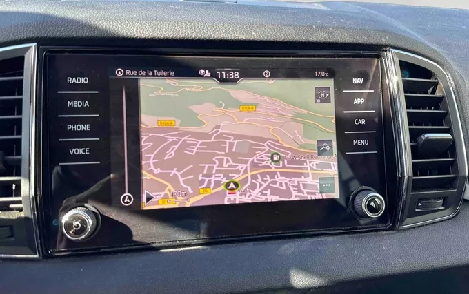 SKODA KAROQ 2.0 TDI 150 ch SCR DSG74x4 Style photo 19 2132793