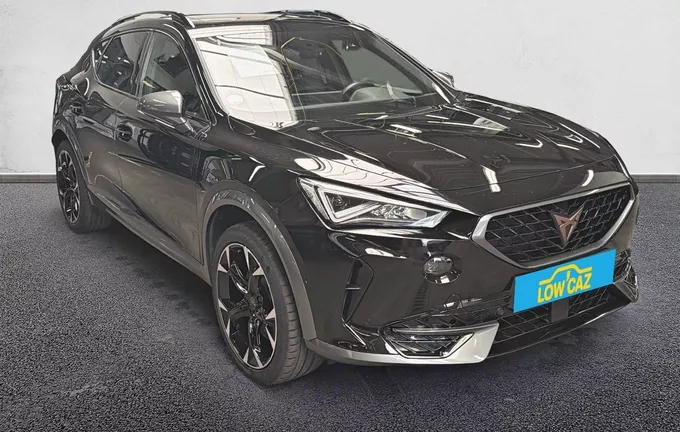 CUPRA FORMENTOR 1.4 e-HYBRID 245 ch DSG6 VZ extérieur trois quart avant droit 213015