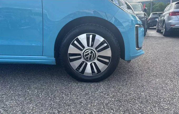 VOLKSWAGEN E-UP! 2.0 e-up! 83 Electrique Life Plus photo 9 2129223