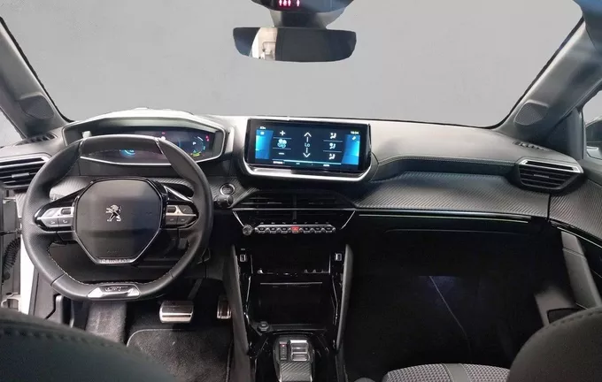 PEUGEOT 208 Electrique 50 kWh 136ch GT extérieur côté gauche 945834