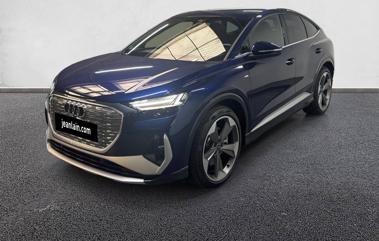 AUDI Q4 E-TRON