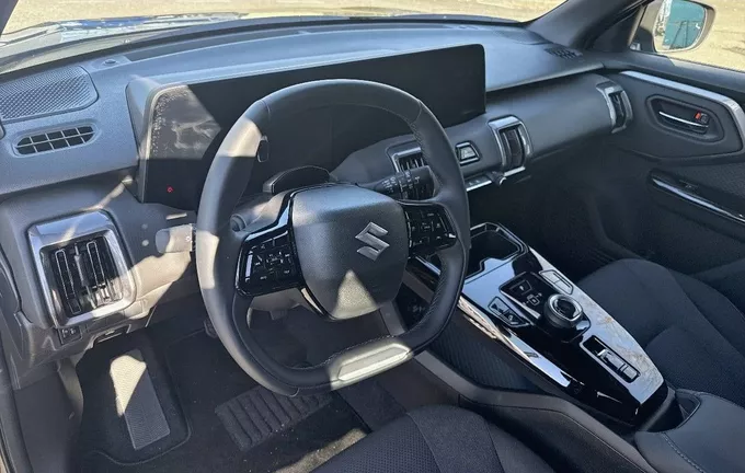 SUZUKI VITARA ELECTRIQUE e Vitara 61 kWh AllGrip Privilège photo 27 766694
