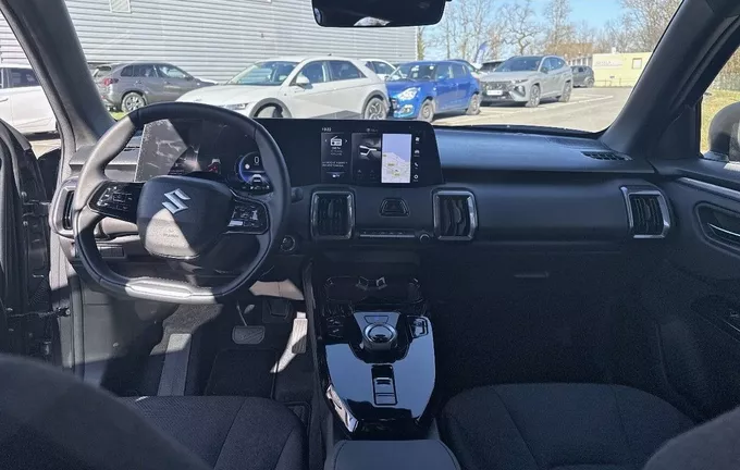 SUZUKI VITARA ELECTRIQUE e Vitara 61 kWh AllGrip Privilège photo 29 766694