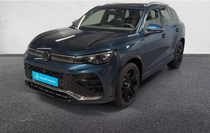 VOLKSWAGEN TIGUAN 1.5 eHybrid 272ch DSG6 R-Line Edition extérieur trois quart avant gauche 2122645