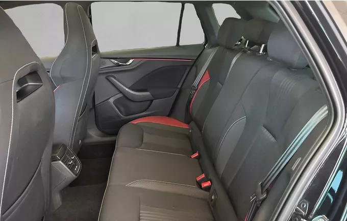 SKODA KAMIQ 1.0 TSI Evo 110 ch DSG7 Monte-Carlo extérieur arrière 2129202
