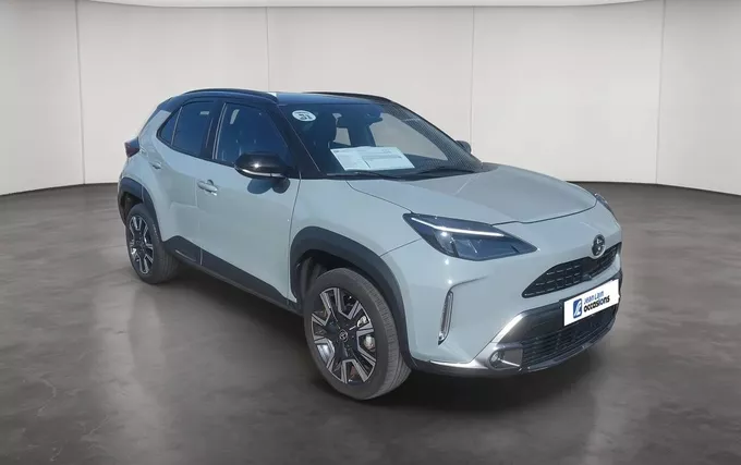 TOYOTA YARIS CROSS Hybride 130h 2WD Premiere extérieur trois quart avant droit 1103919