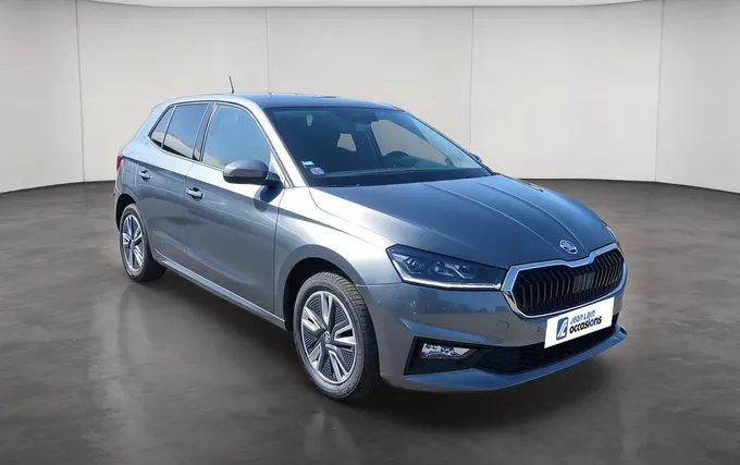 SKODA FABIA 1.0 TSI 95 ch BVM5 Style extérieur trois quart avant droit 2132218