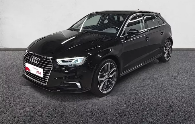 AUDI A3 Sportback 40 e-tron 204 S tronic 6 Design Luxe extérieur trois quart avant gauche 2128831