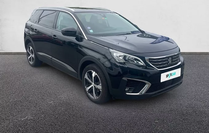 PEUGEOT 5008 PureTech 130ch S&S BVM6 Active Business extérieur trois quart avant droit 944959