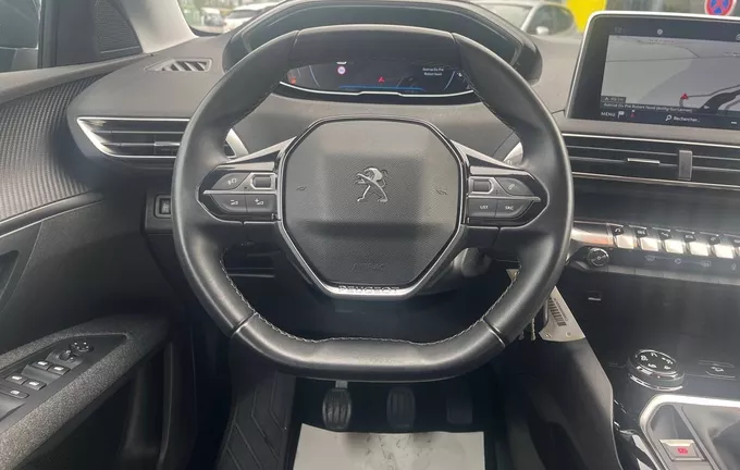 PEUGEOT 5008 PureTech 130ch S&S BVM6 Active Business photo 9 944959