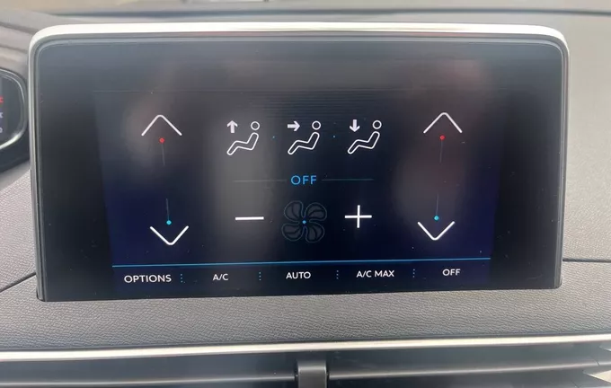 PEUGEOT 5008 PureTech 130ch S&S BVM6 Active Business photo 20 944959
