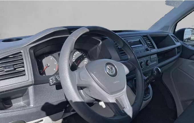 VOLKSWAGEN UTILITAIRES CARAVELLE 2.0 TDI 150 BMT Longue BVM6 4Motion Lounge photo 13 106156
