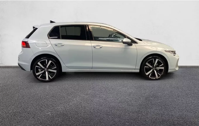 VOLKSWAGEN GOLF 1.5 TSI EVO2 116 BVM6 VW Edition extérieur côté droit 2130950