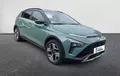 Miniature HYUNDAI BAYON 1.0 T-GDi 100 DCT-7 Hybrid 48V Creative extérieur trois quart avant droit 13695