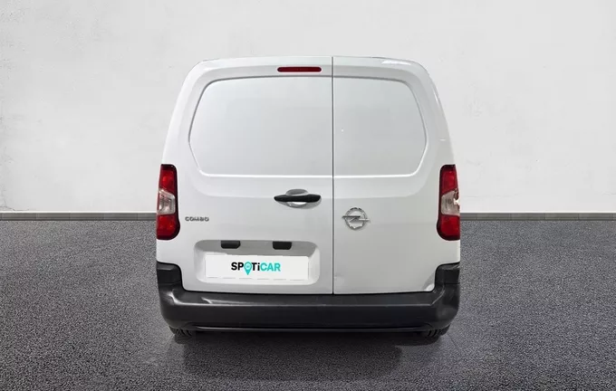 OPEL COMBO CARGO M 600 KG PURETECH 110 S&S BVM6 extérieur trois quart arrière droit 946430