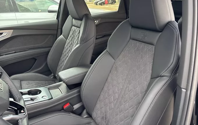 AUDI Q4 E-TRON Q4 Sportback e-tron Performance photo 19 9600