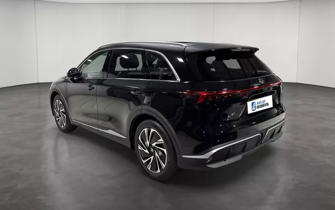 MG MGS6 EV 4WD Dual Motor Luxury extérieur trois quart arrière gauche 9882