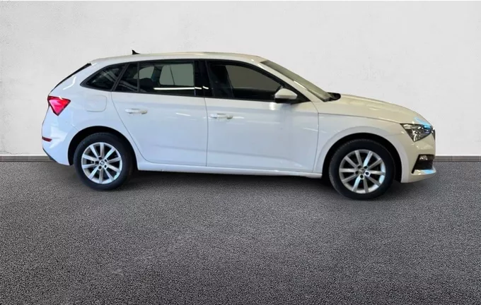 SKODA SCALA 1.0 TSI Evo 110 ch DSG7 Business extérieur côté droit 3013016