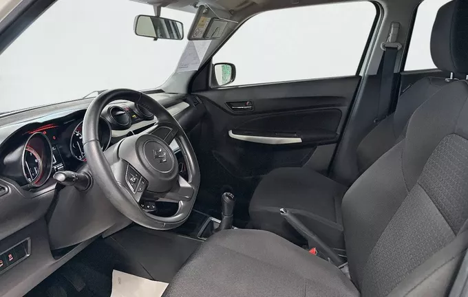 SUZUKI SWIFT 1.2 Dualjet Hybrid Allgrip Pack photo 11 213205