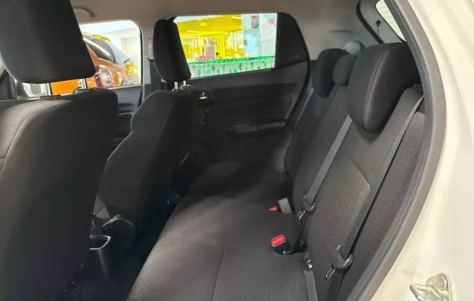 SUZUKI SWIFT 1.2 Dualjet Hybrid Allgrip Pack photo 17 213205