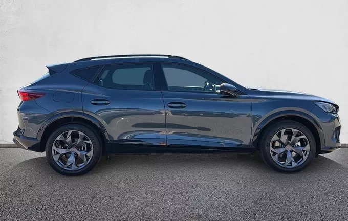 CUPRA FORMENTOR 1.4 e-HYBRID 204 ch DSG6 V extérieur côté droit 2126526