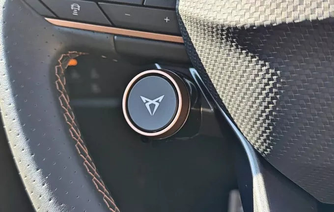 CUPRA FORMENTOR 1.4 e-HYBRID 204 ch DSG6 V photo 19 2126526