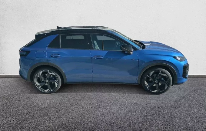 VOLKSWAGEN T-ROC 1.5 eTSI EVO2 Hybrid 150 ch DSG7 R-Line extérieur côté droit 9694