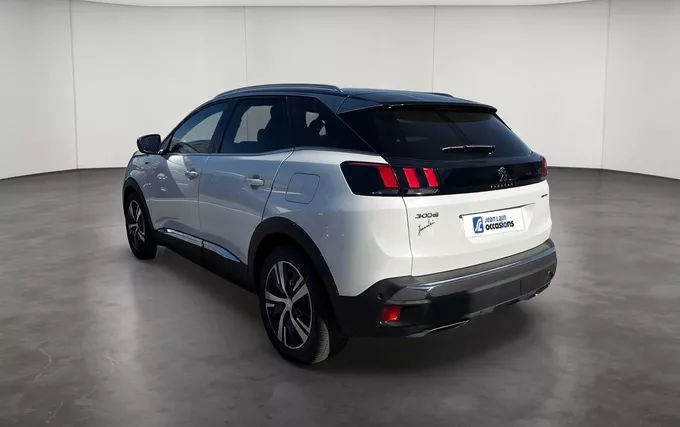 PEUGEOT 3008 Hybrid4 300 e-EAT8 GT Line extérieur trois quart arrière gauche 946684