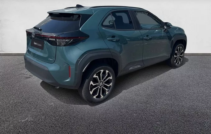 TOYOTA YARIS CROSS Hybride 130h 2WD Design extérieur trois quart arrière droit 164975