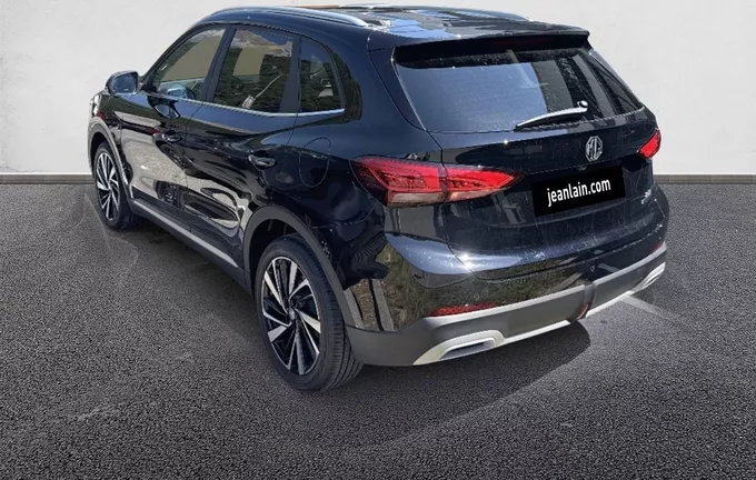 MG ZS 1.5 L Hybrid+ 197 ch Luxury extérieur trois quart avant droit 7710