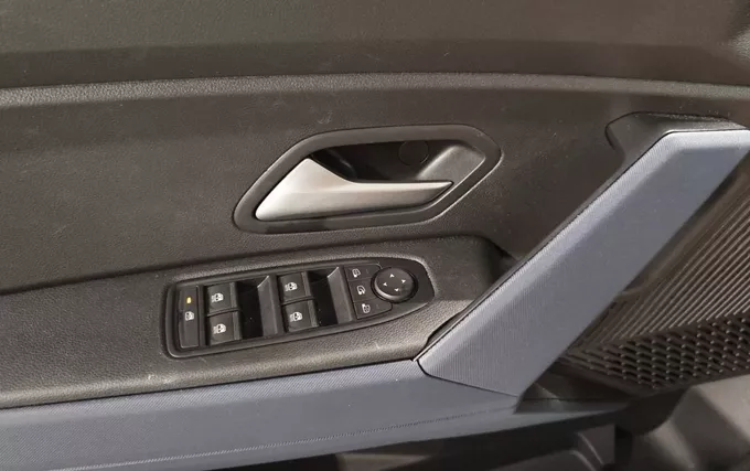 DACIA DUSTER Hybrid 140 photo 20 2132738