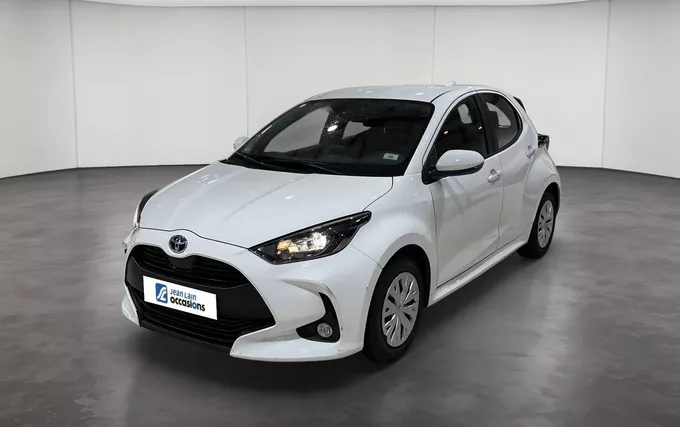 TOYOTA YARIS Hybride 116h Dynamic extérieur trois quart avant gauche 1104037