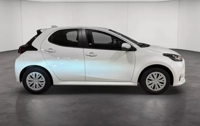 TOYOTA YARIS Hybride 116h Dynamic extérieur côté droit 1104037