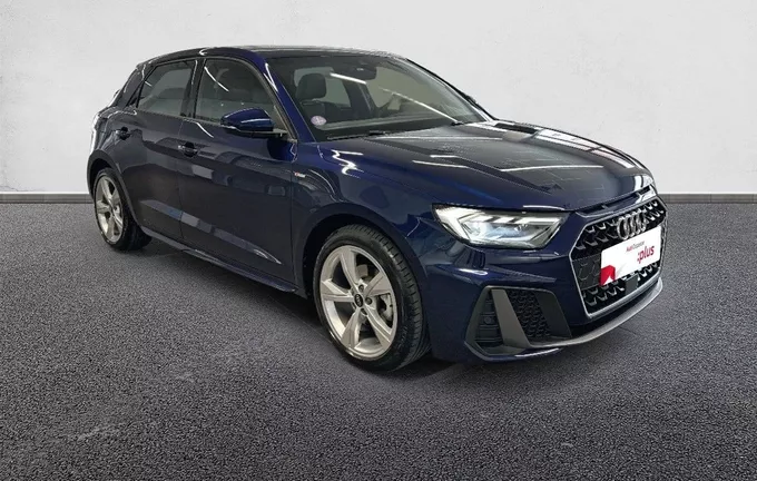 AUDI A1 Sportback 30 TFSI 116 ch BVM6 S Line extérieur trois quart avant droit 2126796