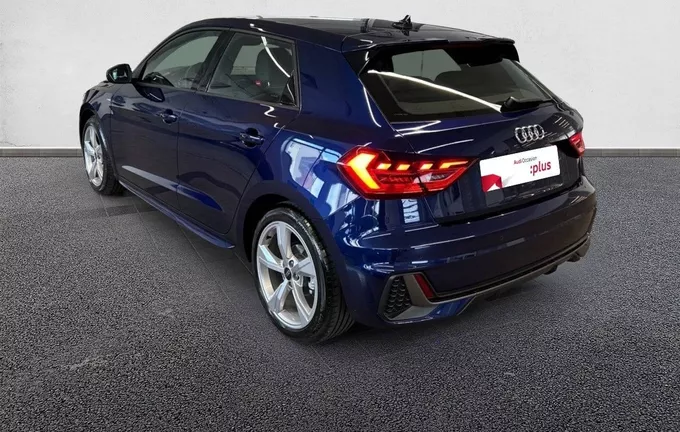 AUDI A1 Sportback 30 TFSI 116 ch BVM6 S Line extérieur trois quart arrière gauche 2126796