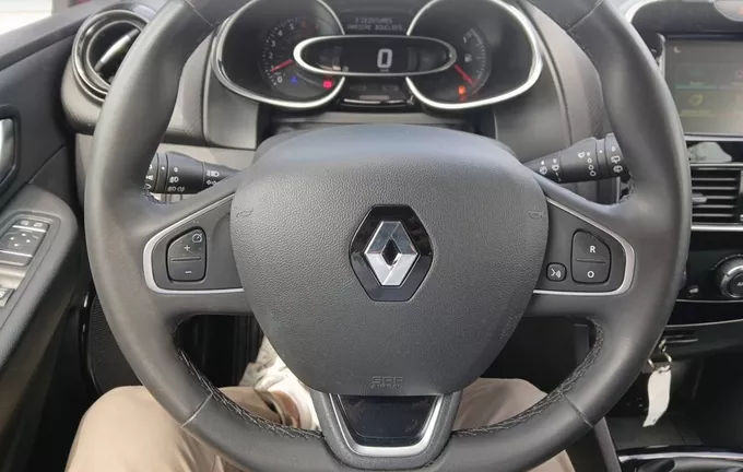 RENAULT CLIO TCe 75 E6C Business photo 12 2131142