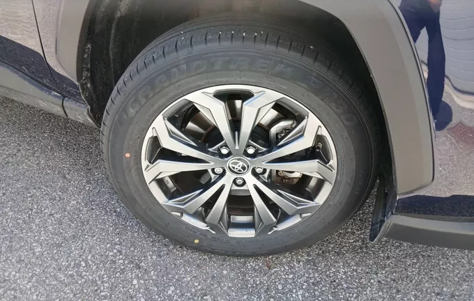 TOYOTA RAV4 Hybride 222 ch AWD-i Dynamic photo 9 1103447