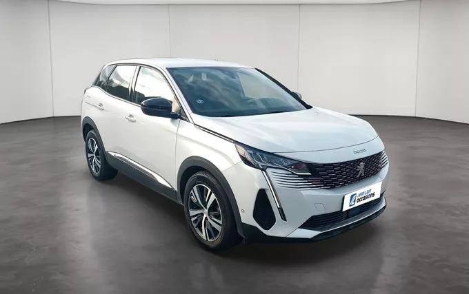 PEUGEOT 3008 PureTech 130ch S&S BVM6 Allure Pack extérieur trois quart avant droit 2129998