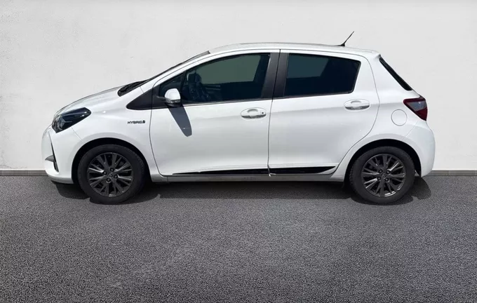 TOYOTA YARIS Hybride 100h Dynamic extérieur côté gauche 1103644