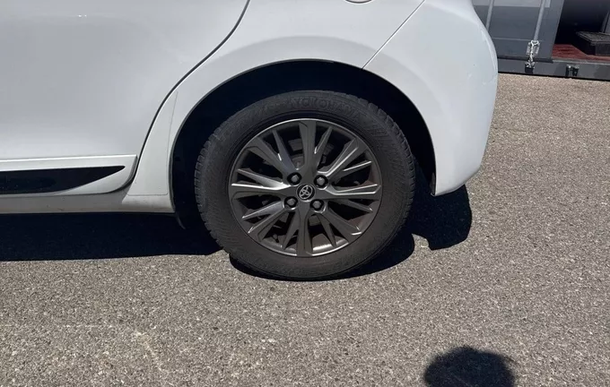 TOYOTA YARIS Hybride 100h Dynamic photo 9 1103644