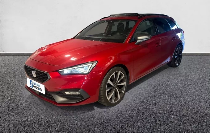 SEAT LEON Sportstourer 2.0 TDI 150 DSG7 FR extérieur trois quart avant gauche 2128820