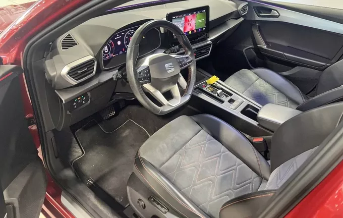 SEAT LEON Sportstourer 2.0 TDI 150 DSG7 FR photo 11 2128820