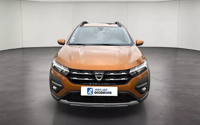 DACIA SANDERO ECO-G 100 - 22 Stepway Confort extérieur avant 2133362