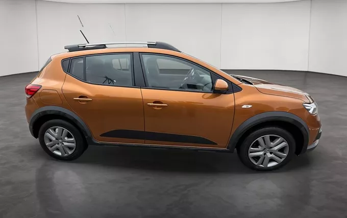 DACIA SANDERO ECO-G 100 - 22 Stepway Confort extérieur côté droit 2133362
