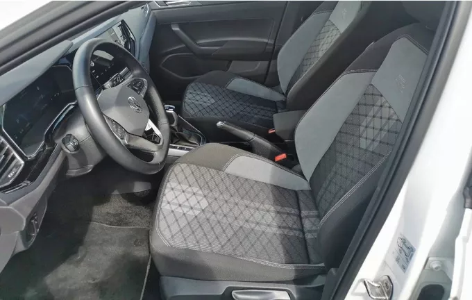 VOLKSWAGEN POLO 1.0 TSI 116 S&S DSG7 R-Line Edition extérieur trois quart arrière droit 2127835